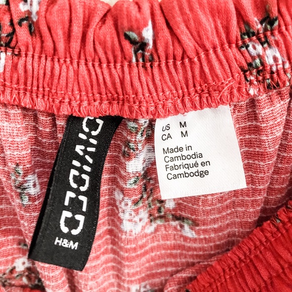 H&M Off the shoulder Blouse - Picture 3 of 3